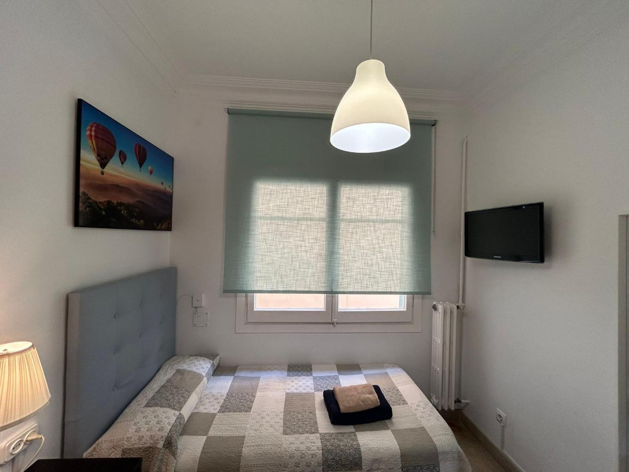 Alojamiento Nuevo Balmes Barcelona Bagian luar foto