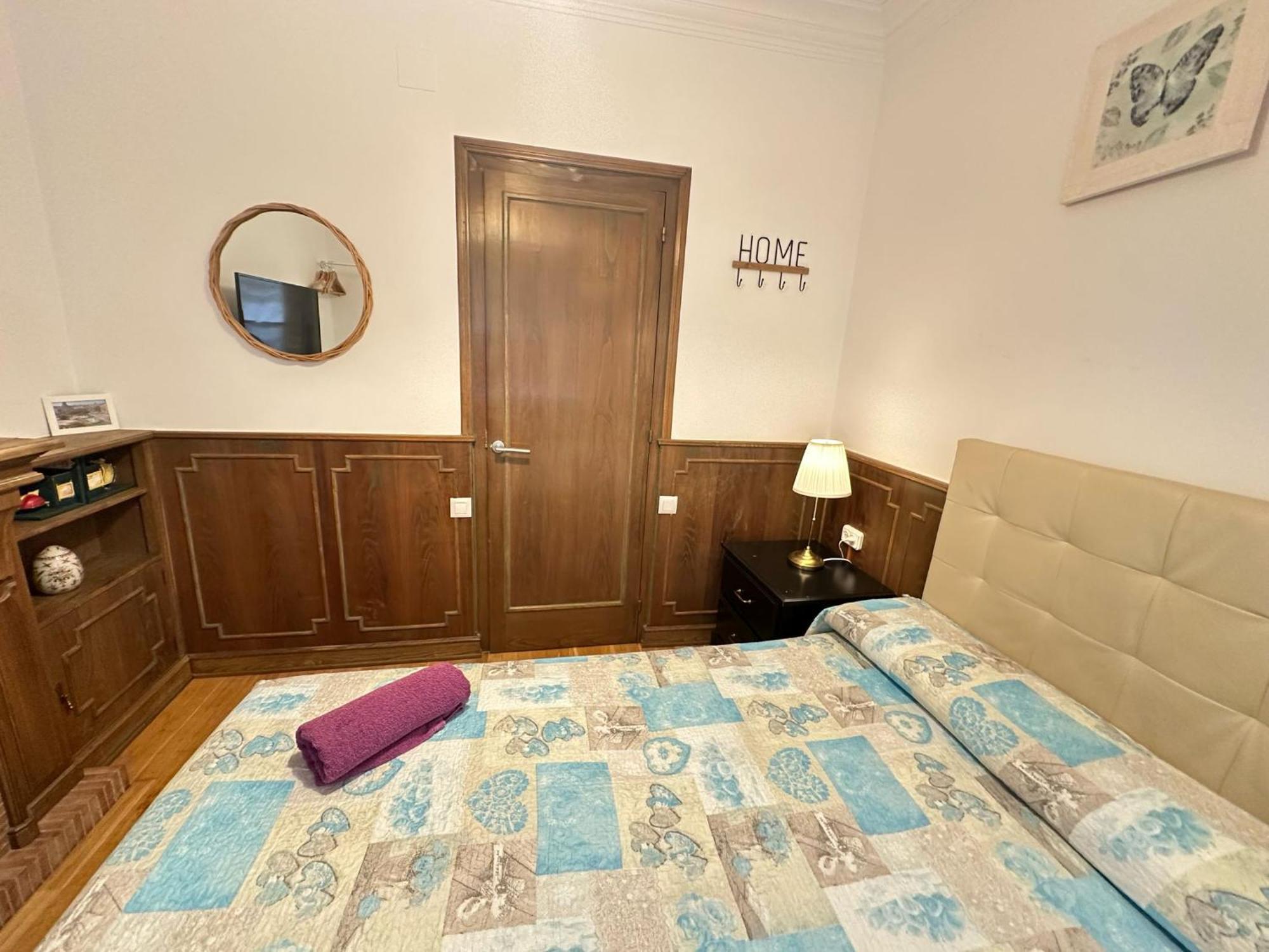 Alojamiento Nuevo Balmes Barcelona Bagian luar foto