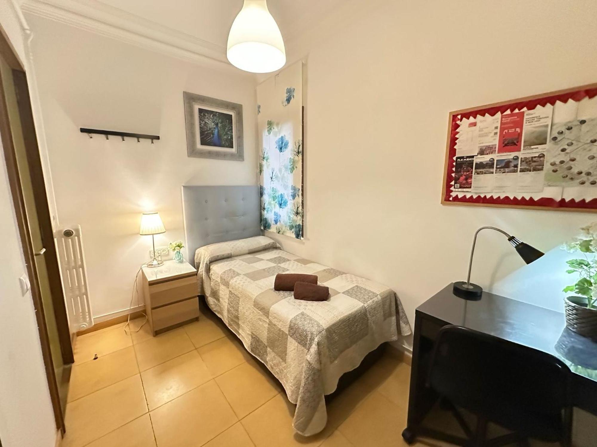 Alojamiento Nuevo Balmes Barcelona Bagian luar foto